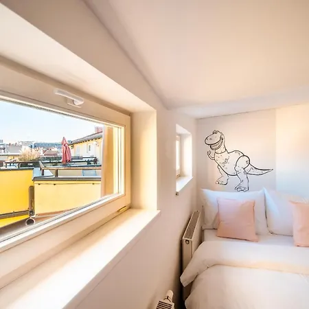 Klimentska Cartoon Apartment Prag