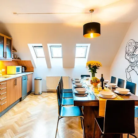 Klimentska Cartoon Daire Prag